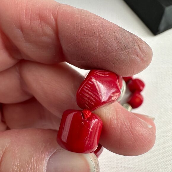 Red Bamboo Coral Bead Necklace - Picture 15 of 16